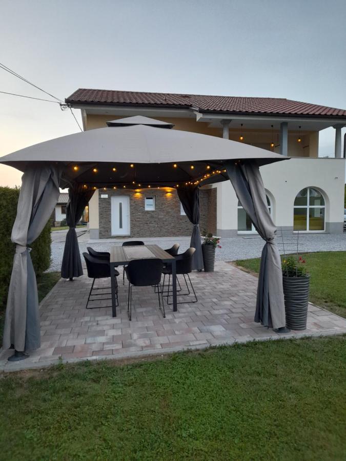 Prestranek Apartma Relax מראה חיצוני תמונה